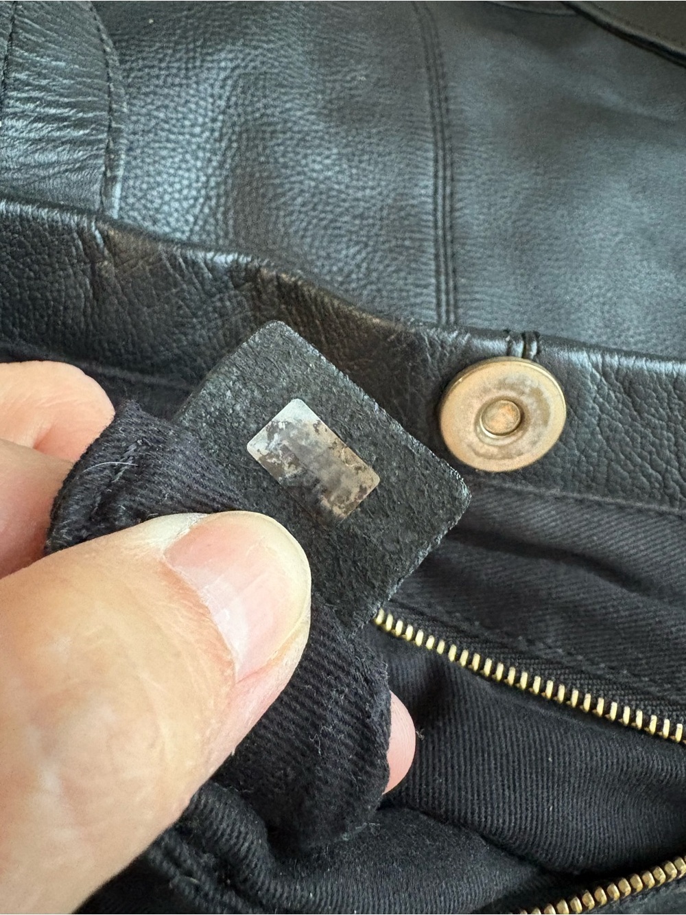 See by Chloé Black Leather Tote Bag Stitched Front Logo - Model 03-12-88-65 - Picture 10 of 17